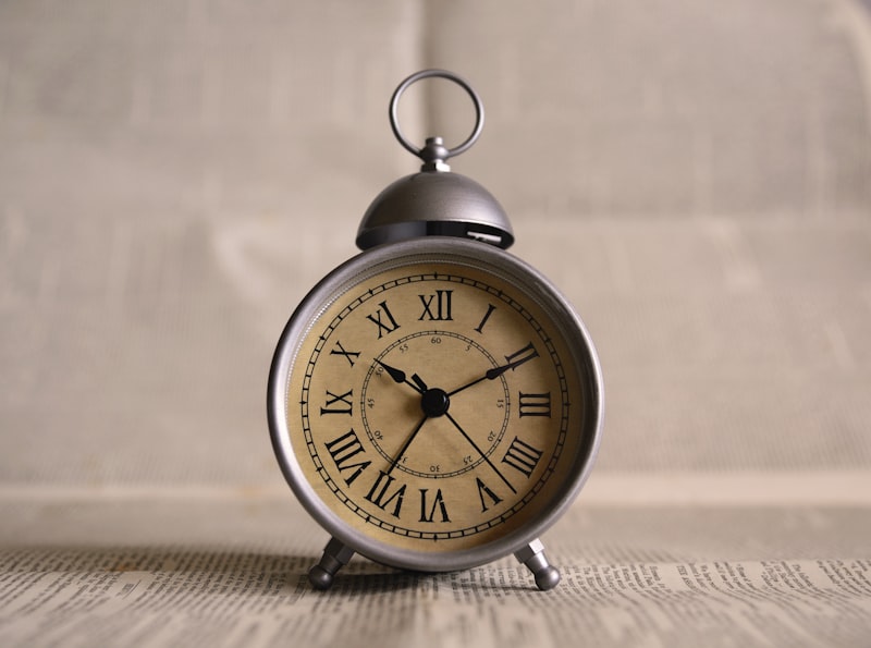 Art Deco Mystery Clock